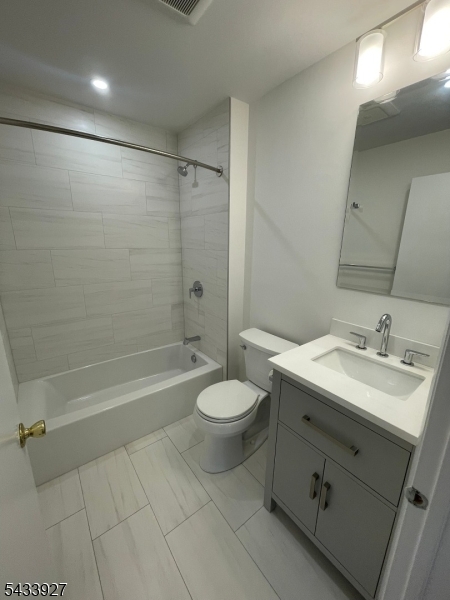 73 Linda Ln Property Photo 37