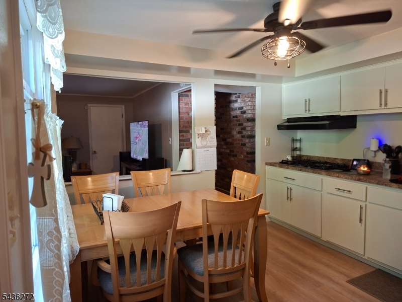 721 Taft Ave Property Photo 7