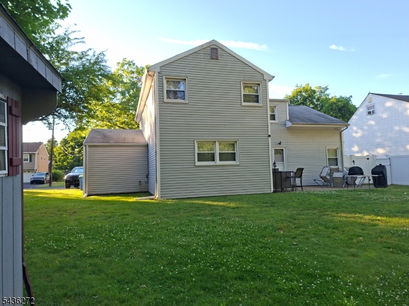 721 Taft Ave Property Photo 23