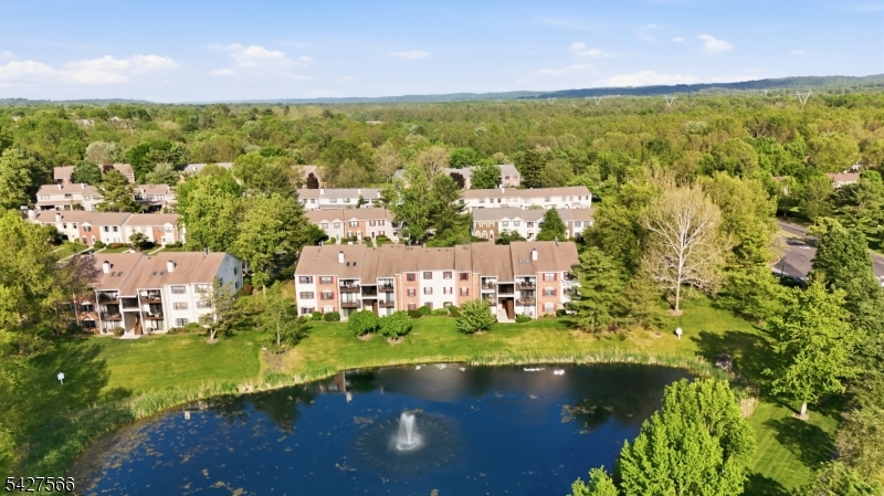 195 English Pl Property Photo 21