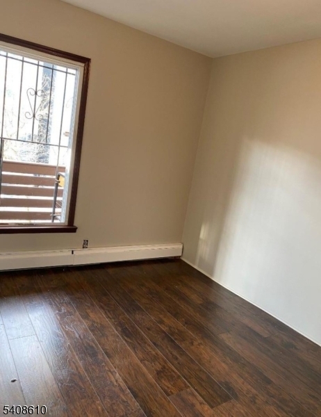 148 Garside St Property Photo 4