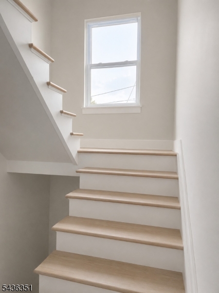 14 Cliff St Property Photo 11