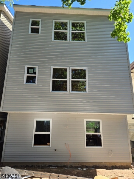 14 Cliff St Property Photo 20