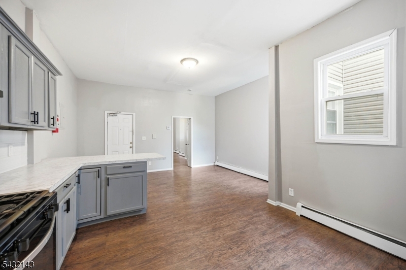169 Mount Prospect Ave Property Photo 1