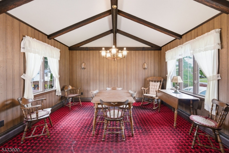 9 Winding Way Property Photo 13