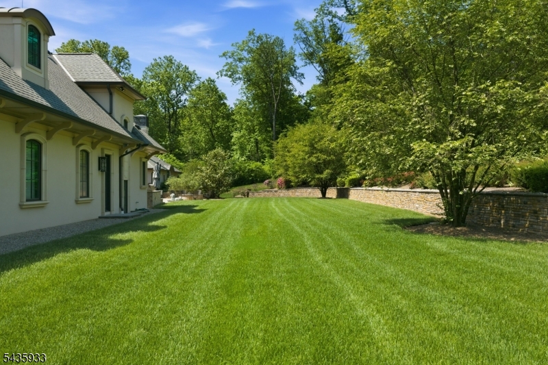 4 Mason Hill Road Property Photo 45