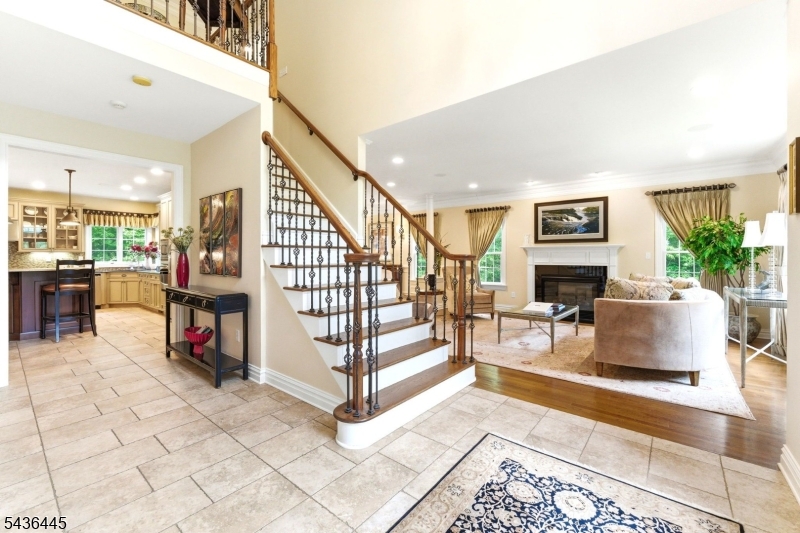 4 Windemere Way Property Photo 2