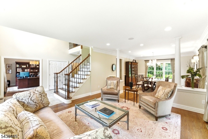 4 Windemere Way Property Photo 5