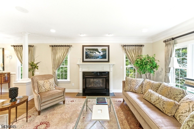4 Windemere Way Property Photo 6