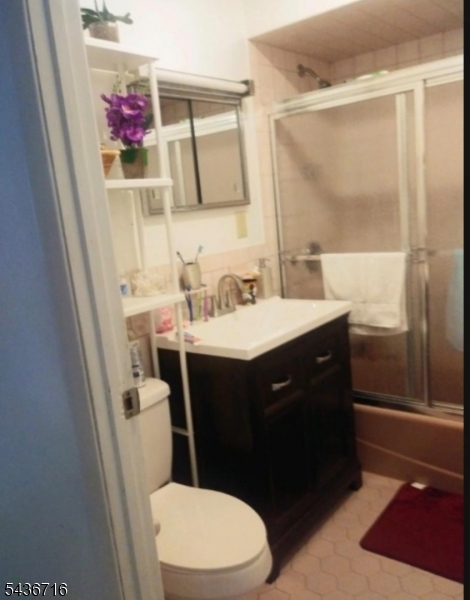 948 Kilsyth Rd Property Photo 1