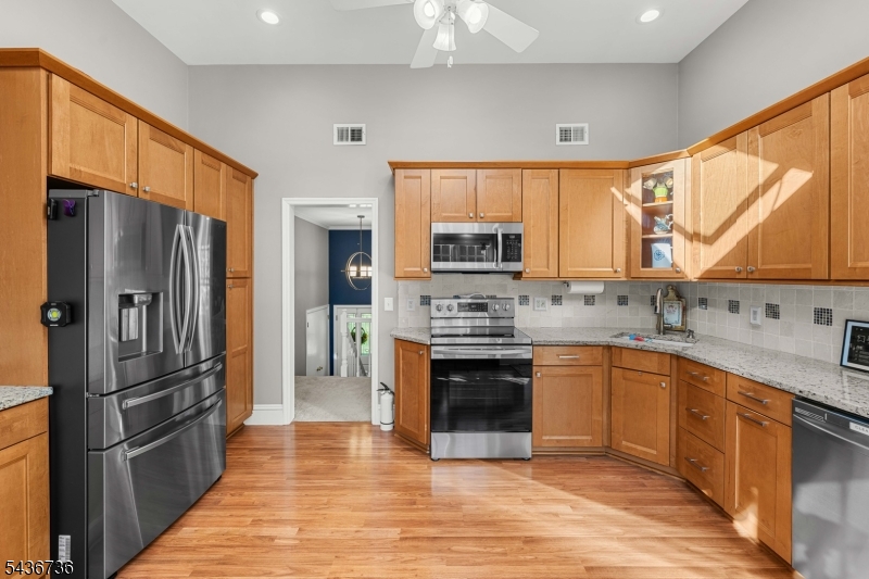 97 Beacon Hill Rd Property Photo 15