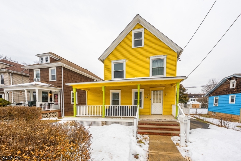 88 Woodbridge Ave