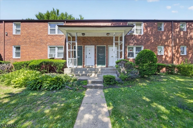 513 Brooklawn Ave B-1 Property Photo 7