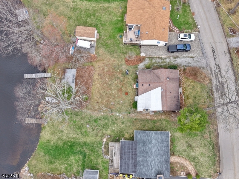 40 E Shore Dr Property Photo 36