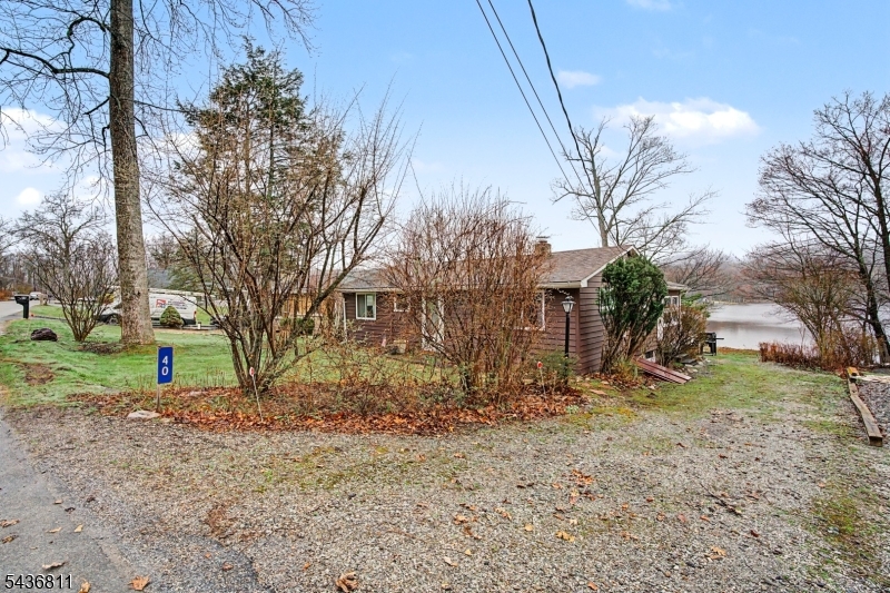 40 E Shore Dr Property Photo 48