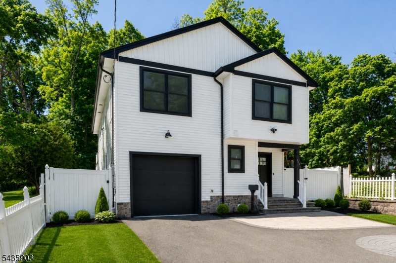 151 Kiel Ave
