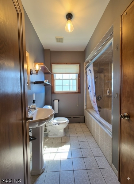 304 Henry St Property Photo 13