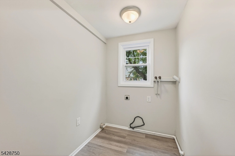 322 Madison Ave Property Photo 22