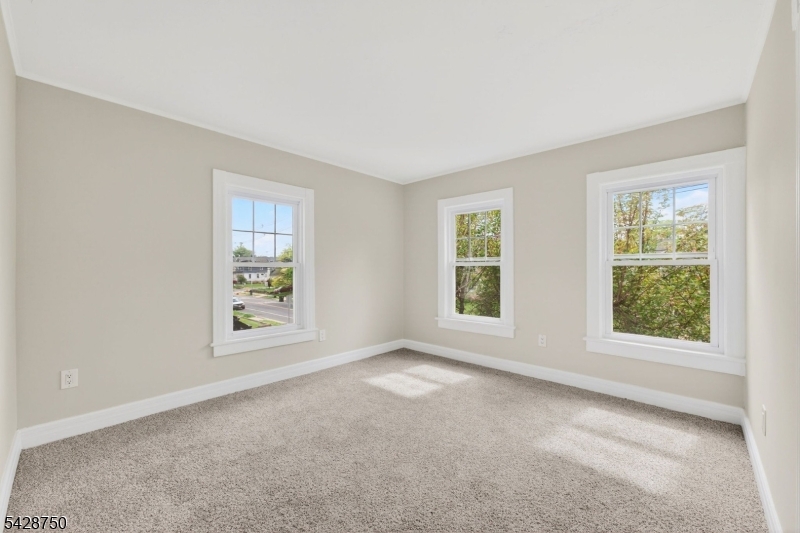 322 Madison Ave Property Photo 26