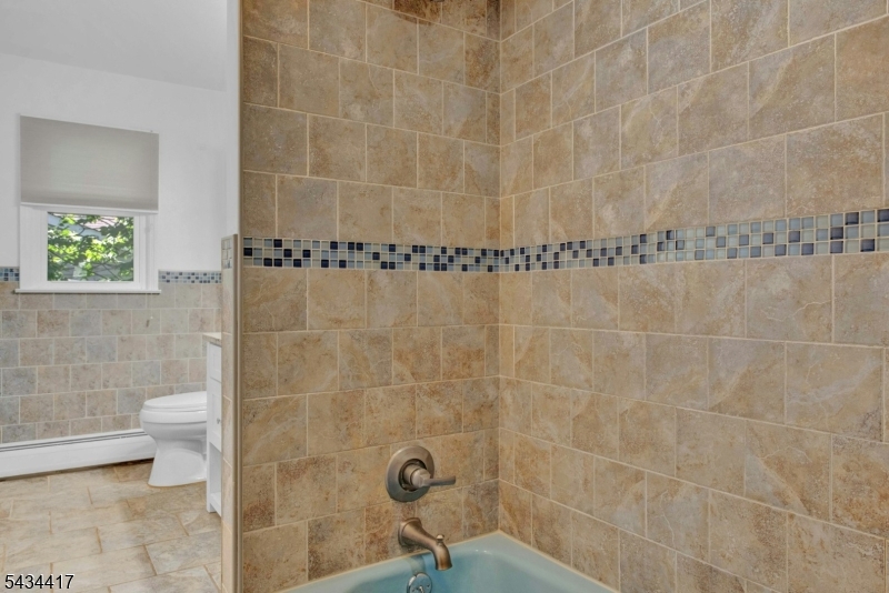 27 Shady Ter Property Photo 17
