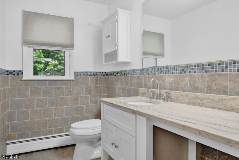27 Shady Ter Property Photo 18