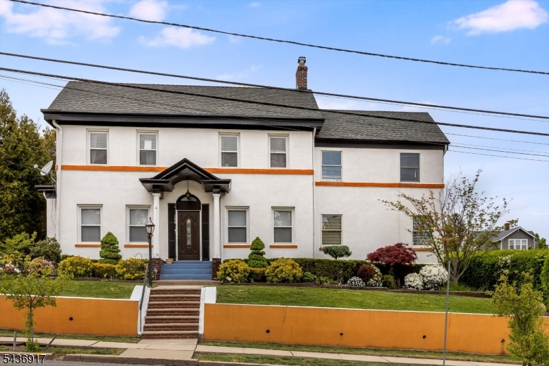 200 Washington Ave Property Photo 2