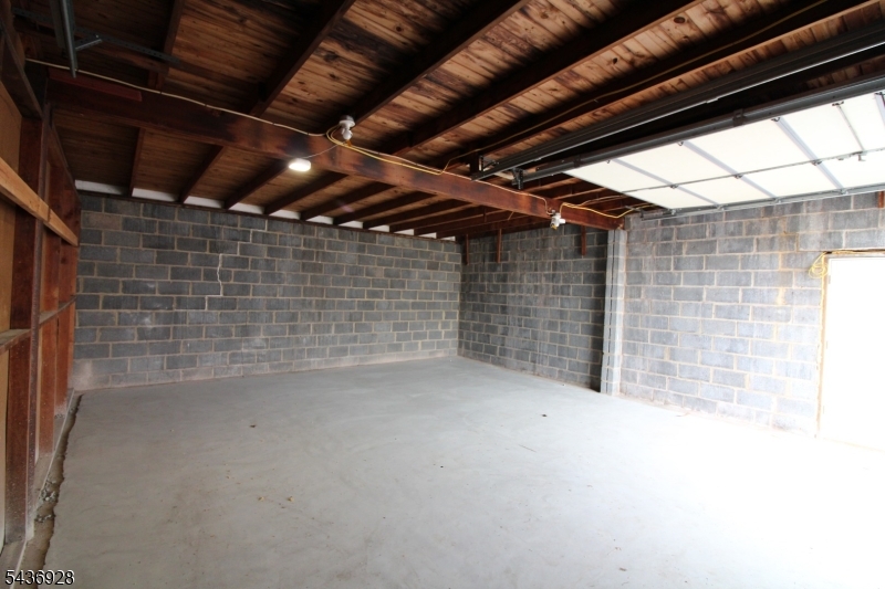16 Main Street Property Photo 2