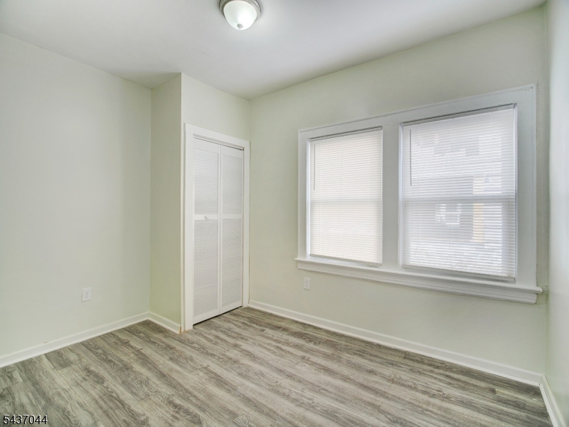 57 Poe Ave 3 Property Photo 4