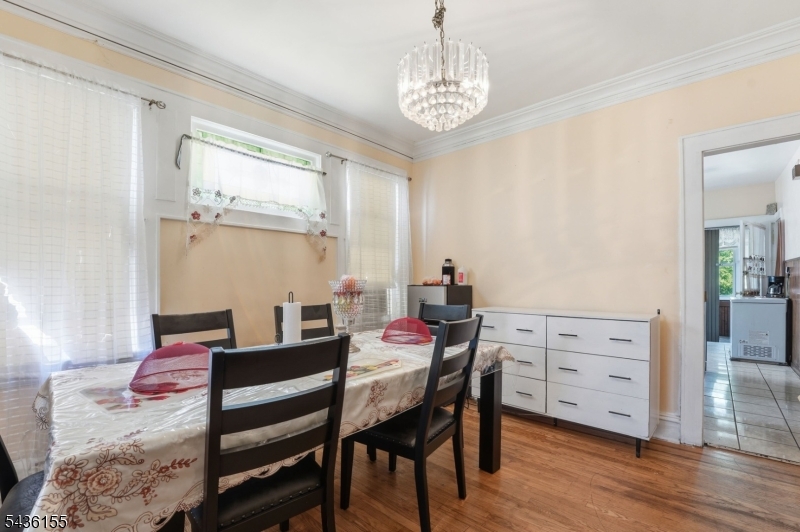 23 Orchard St Property Photo 8