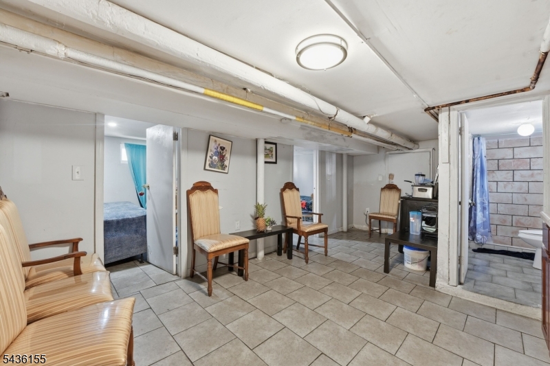 23 Orchard St Property Photo 15