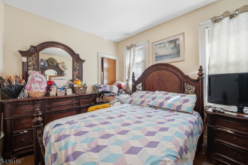 23 Orchard St Property Photo 16