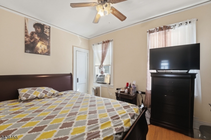 23 Orchard St Property Photo 18