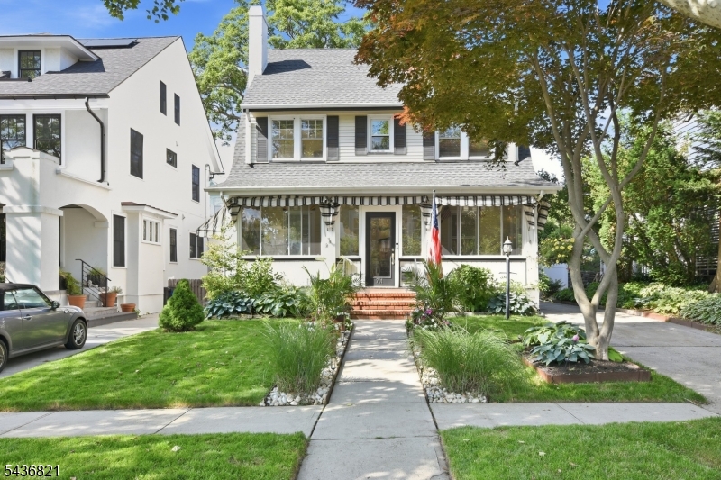 701 7th Ave
