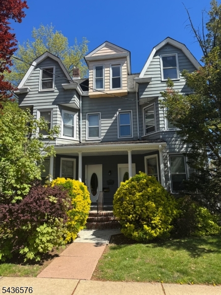 96 Hillside Ave Property Photo 1