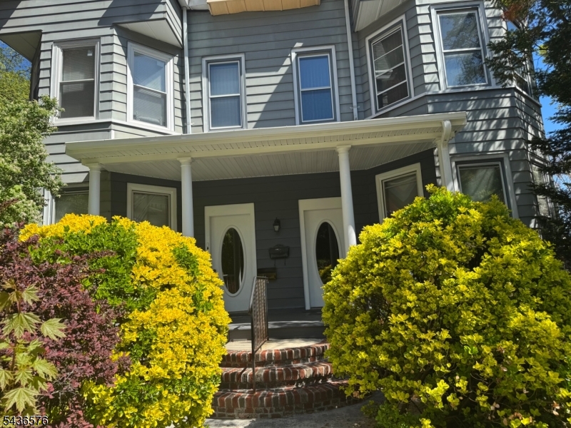 96 Hillside Ave Property Photo 15