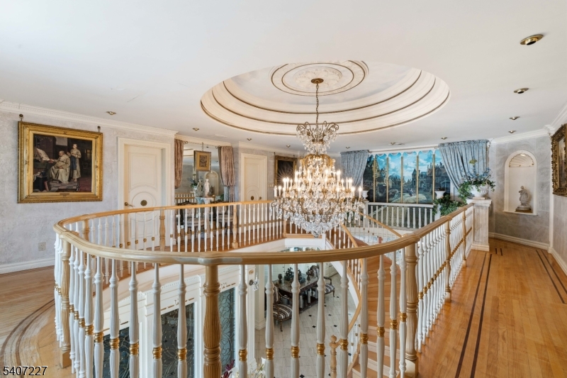 12 E Saddle River Rd Property Photo 24