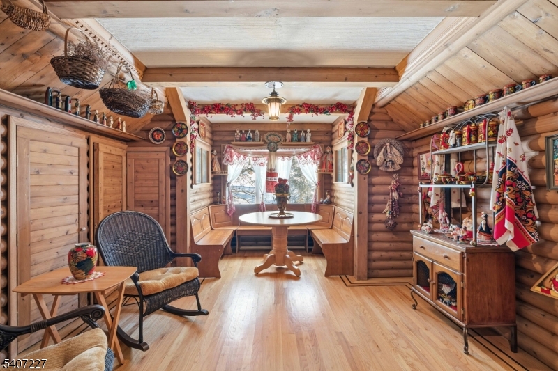 12 E Saddle River Rd Property Photo 35