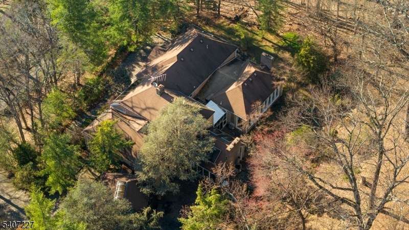 12 E Saddle River Rd Property Photo 43