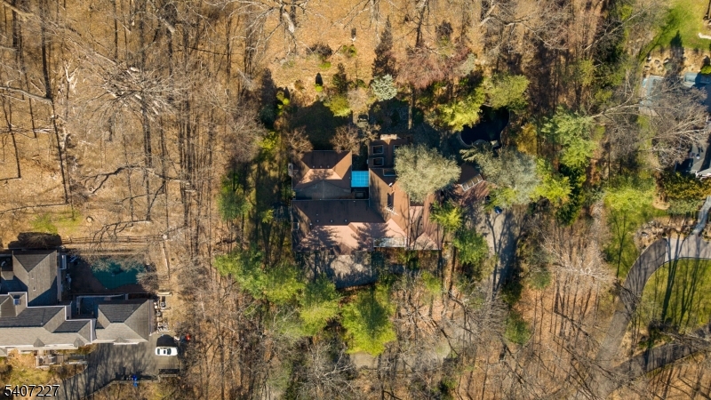 12 E Saddle River Rd Property Photo 44