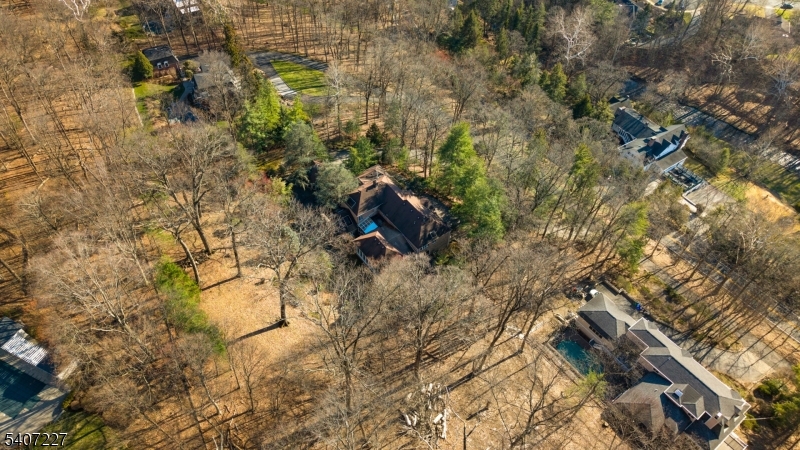 12 E Saddle River Rd Property Photo 45
