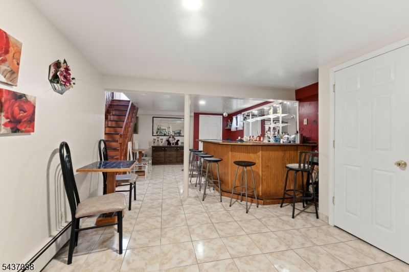 72 Clarendon Pl Property Photo 31