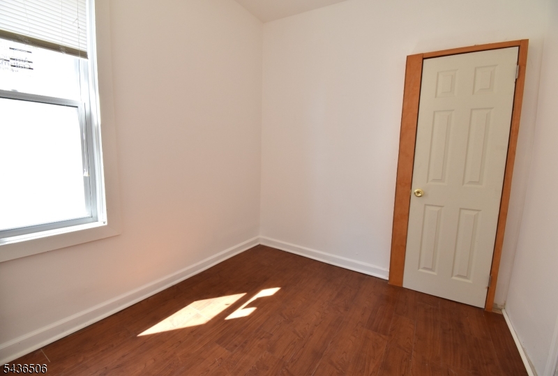 94 Grant St 2 Property Photo 11