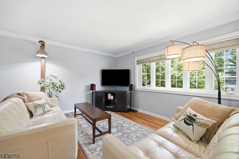 8 Nottingham Drive Property Photo 3