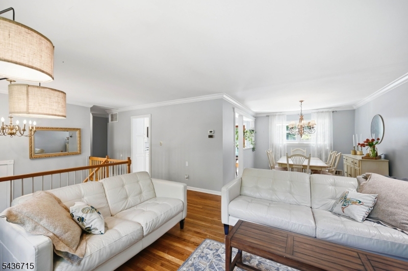 8 Nottingham Drive Property Photo 4