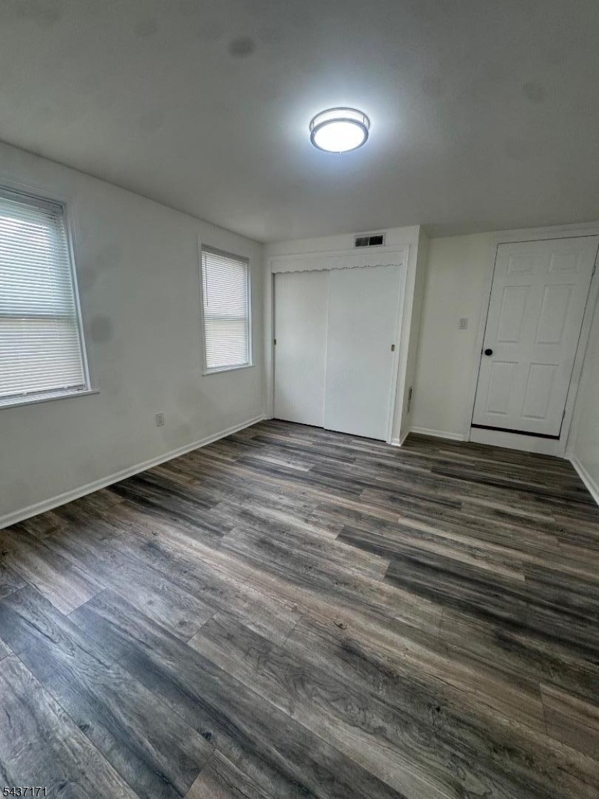 8 Hanover St Property Photo 17