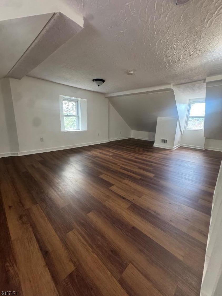 8 Hanover St Property Photo 23