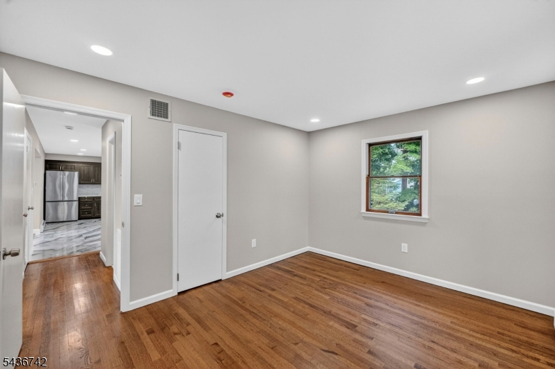 11 Franklin St Property Photo 20
