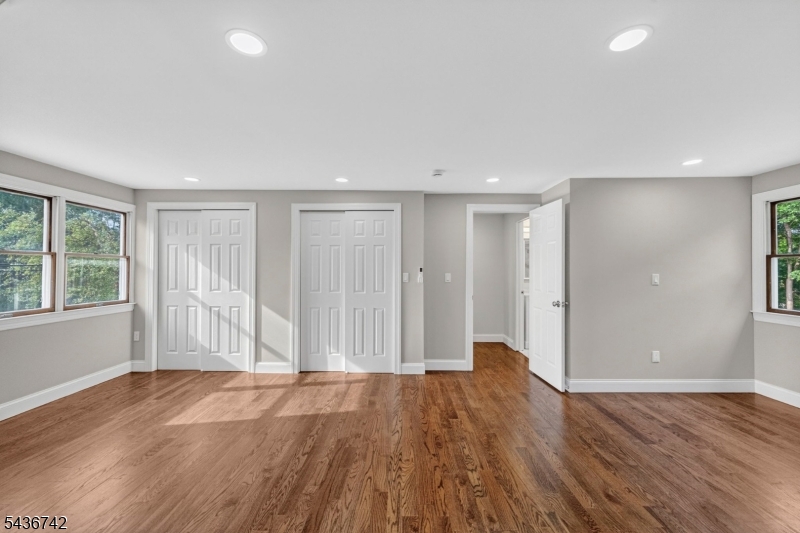 11 Franklin St Property Photo 40