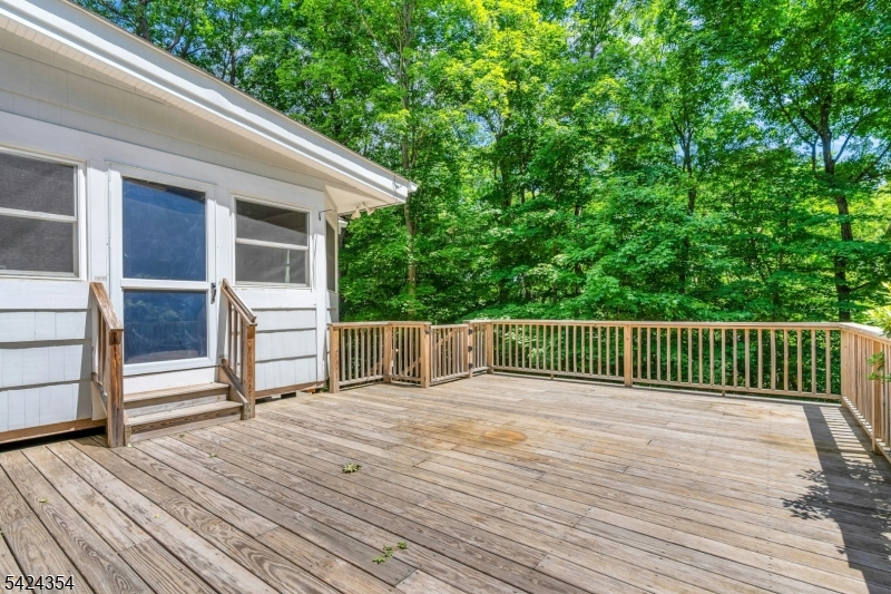 24 Stockade Road Property Photo 33