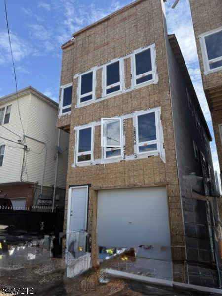 604 S 19th St Property Photo 1